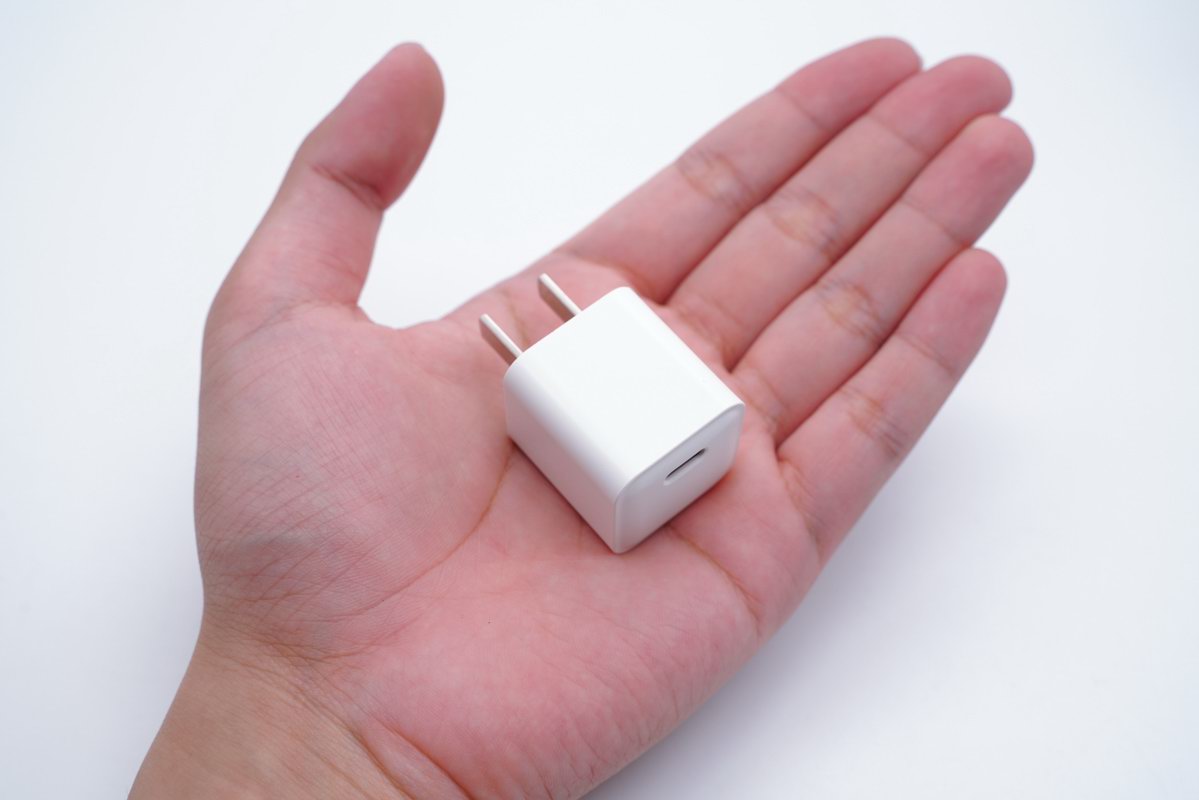 華科生推出兩款20W迷你充電器，適合不同群體需求-充電頭網(wǎng)