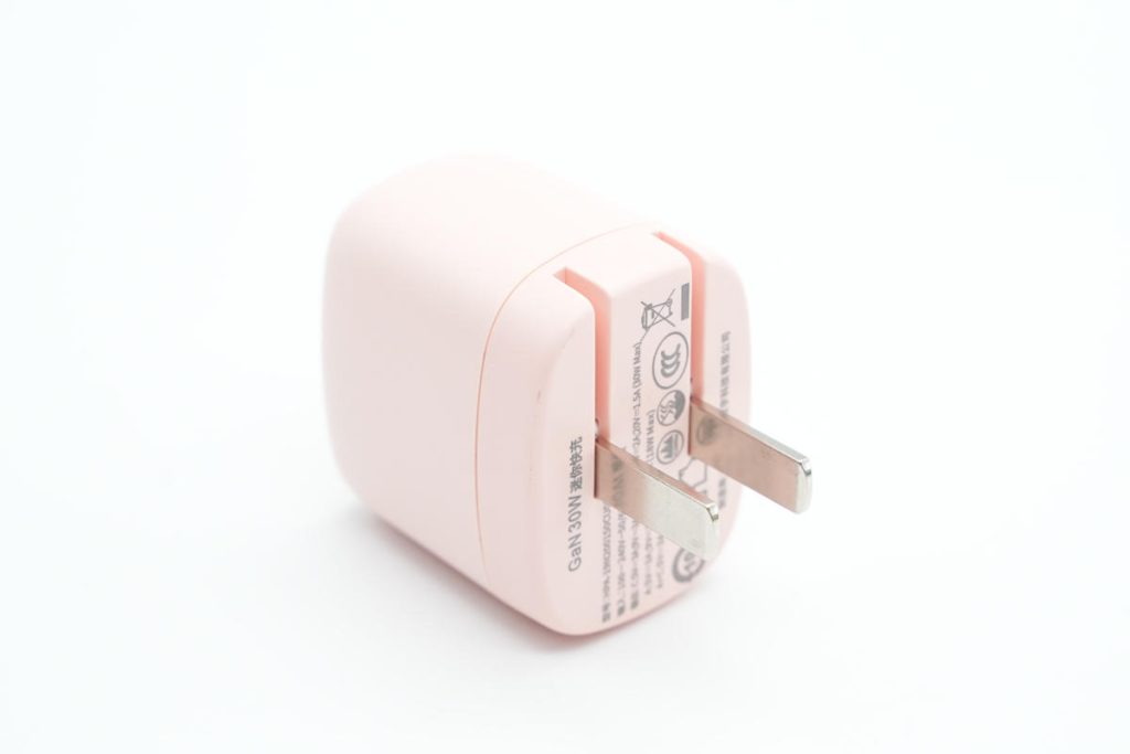 拆解報(bào)告:HKS華科生30W 1A1C氮化鎵充電器-充電頭網(wǎng)