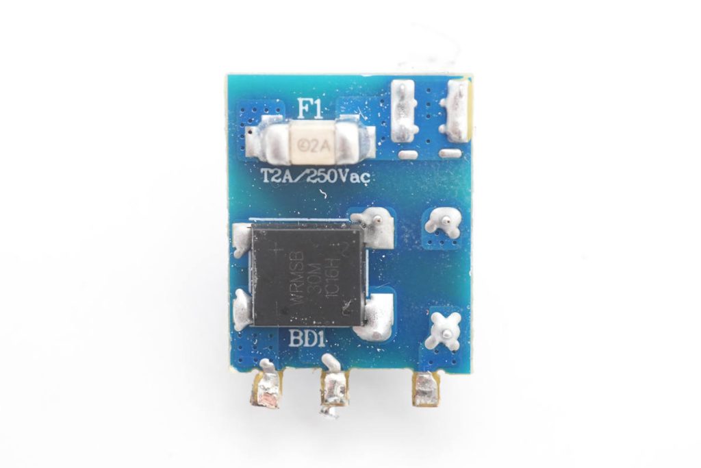 拆解報(bào)告:HKS華科生30W 1A1C氮化鎵充電器-充電頭網(wǎng)