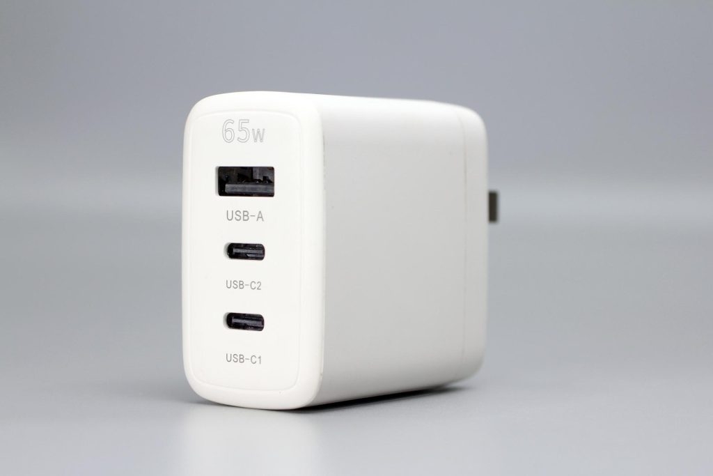 拆解報(bào)告:HKS華科生65W 2C1A氮化鎵充電器-充電頭網(wǎng)