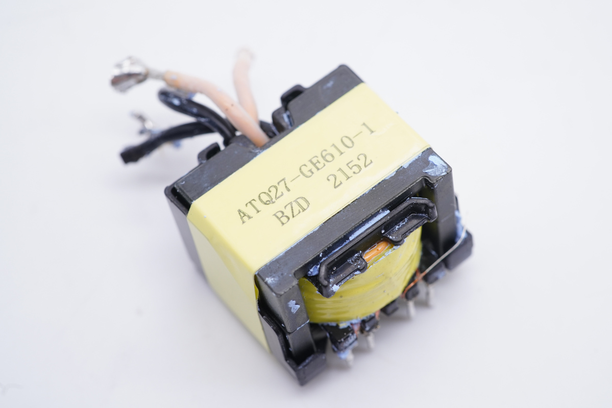 拆解報(bào)告：華科生 230W 4C1A氮化鎵桌面充GE510-充電頭網(wǎng)